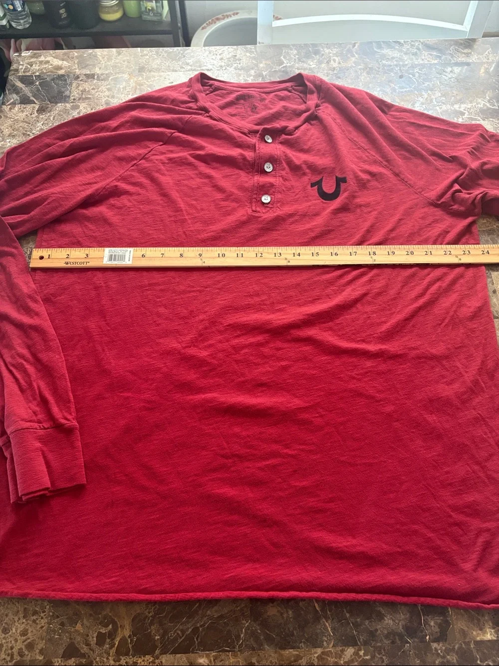 True Religion Red Long-Sleeve Henley with Black Logo XXXLsz